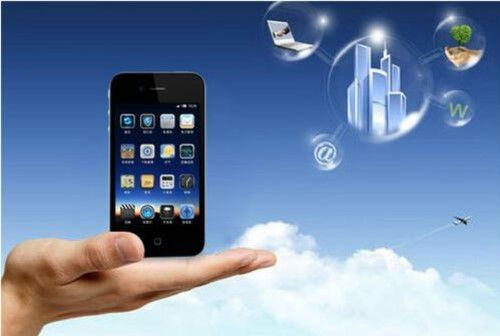 企業(yè)數(shù)字化轉(zhuǎn)型 網(wǎng)站建設(shè)與手機(jī)APP開發(fā)的戰(zhàn)略選擇